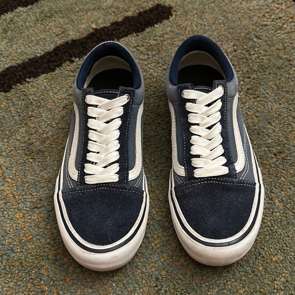 Vans old skool navy men’s size 7 or women’s size 8.5 - Picture 1 of 8